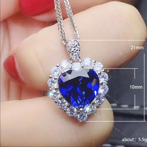 New Women’s 925 Silver Heart Sapphire Necklace - Picture 6 of 6